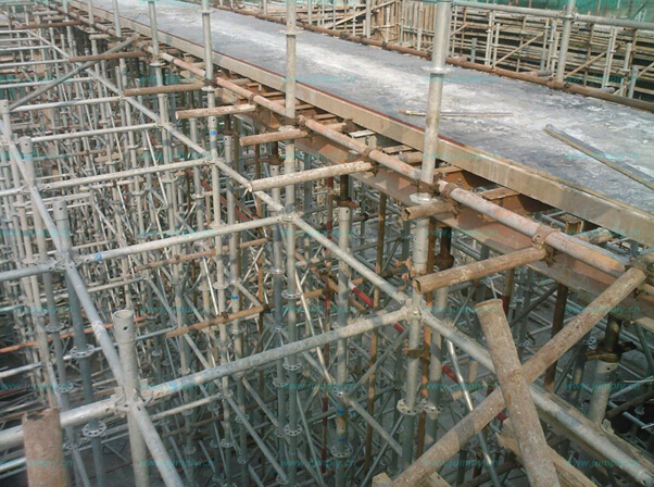 【建筑鋼管腳手架】完工后理應(yīng)“功成身退”！