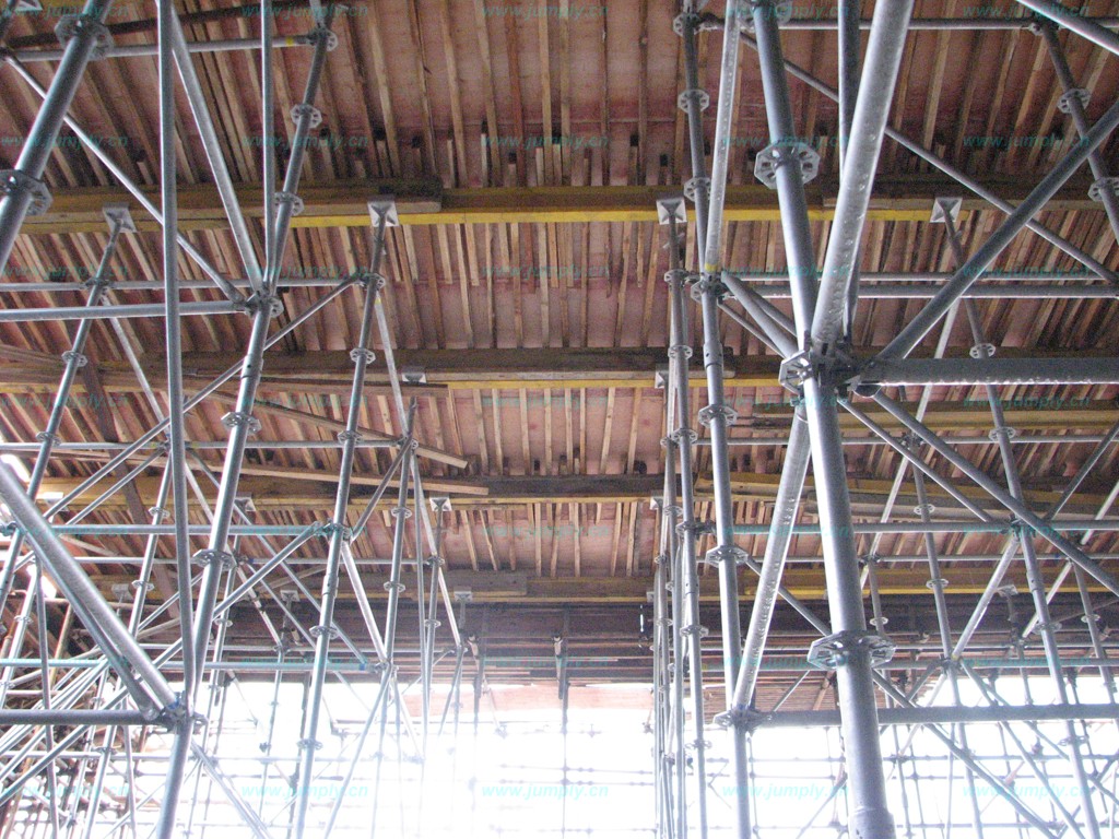 建筑腳手架的搭建需要注意到哪些細(xì)節(jié)問(wèn)題？